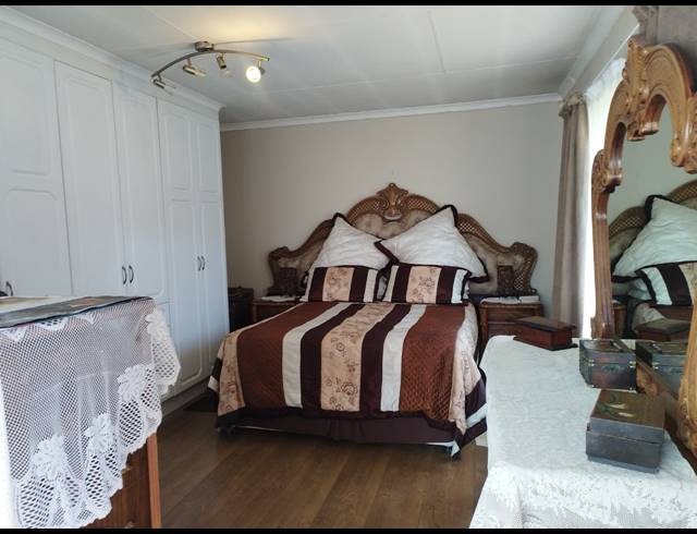 4 BEDROOM HOUSE FOR SALE IN BRACKENDOWNS